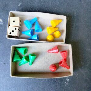 Plastic Replacement Game Tokens Board Game Pieces mover Pawn Cone VTG